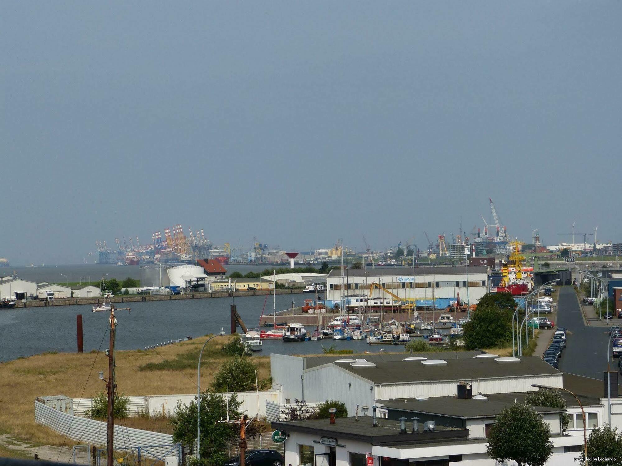 Western Отель